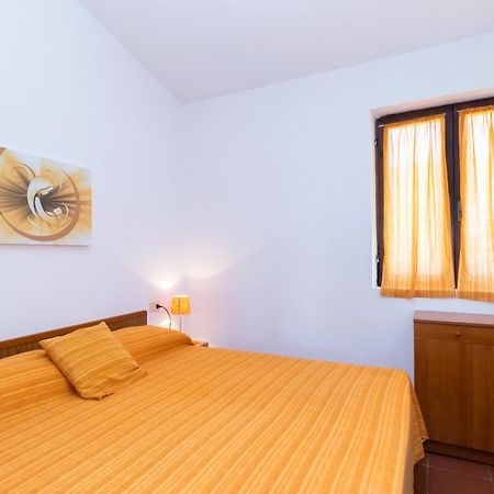 Veranda Borgo איזולה רוסה מראה חיצוני תמונה